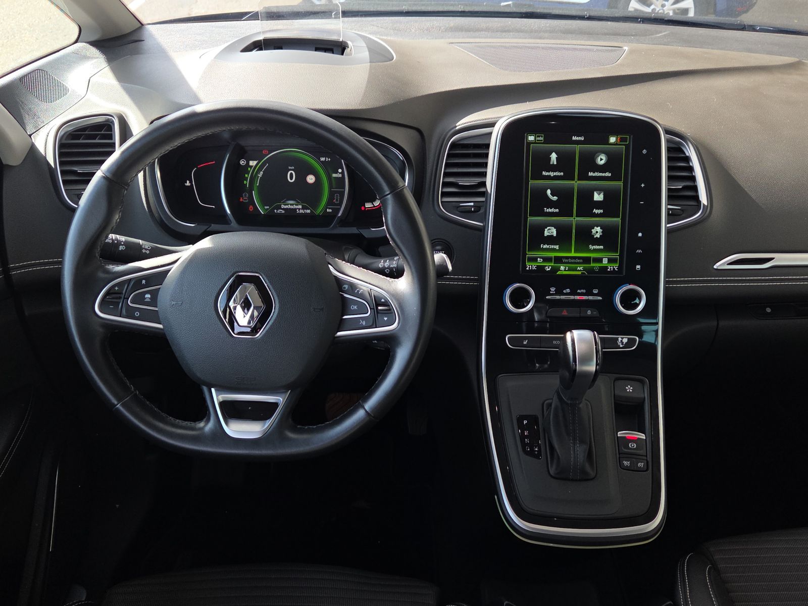 RENAULT Grand Scénic 1.5 dCi Zen EDC-image-9