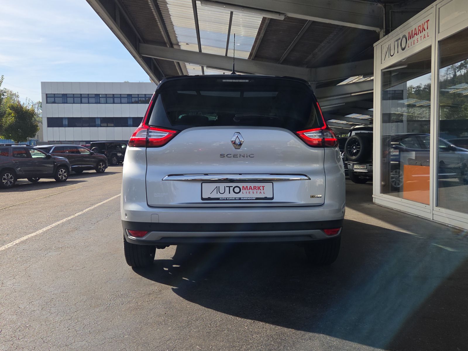 RENAULT Grand Scénic 1.5 dCi Zen EDC-image-13