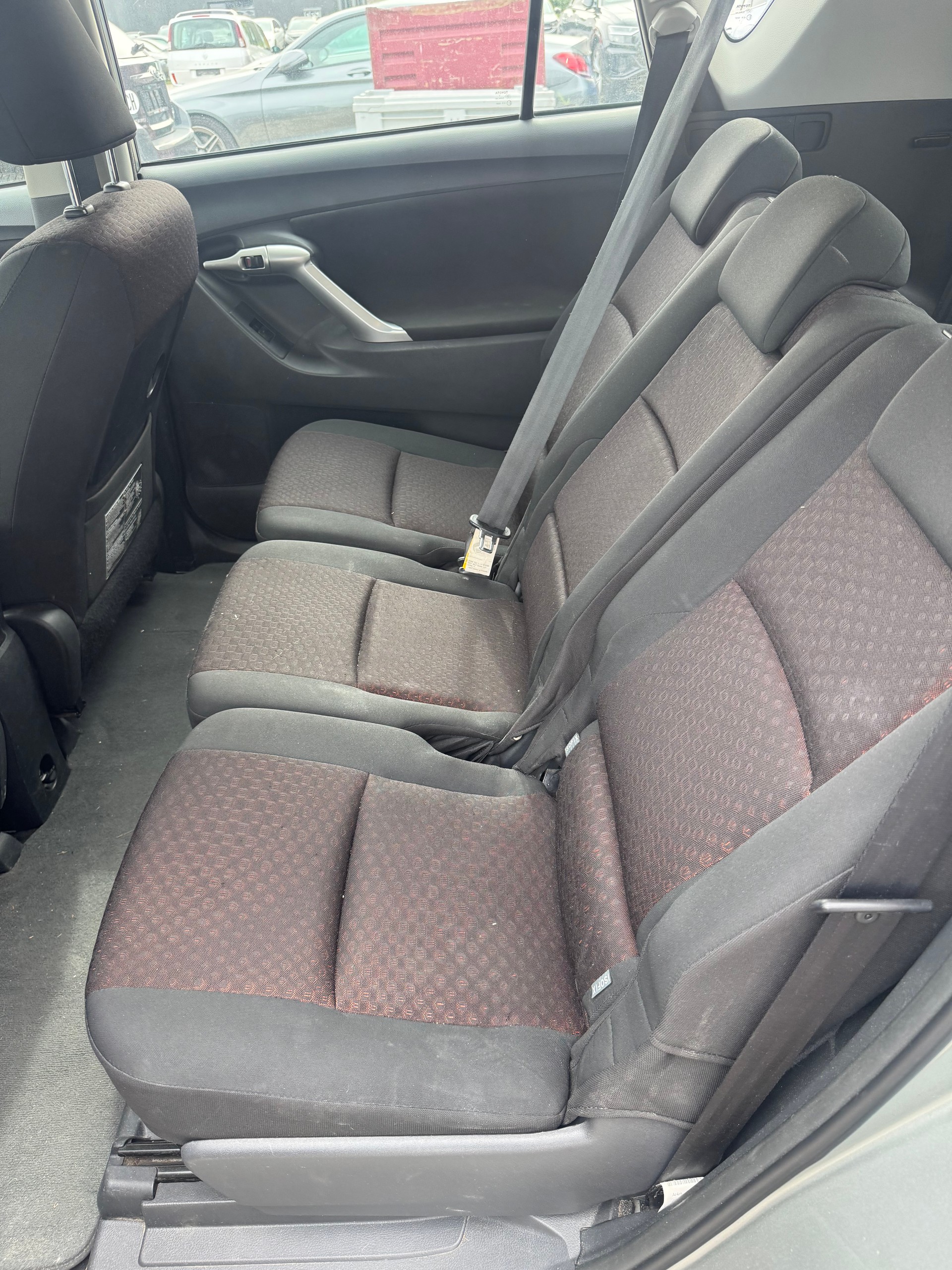 TOYOTA Verso 1.8 Linea Sol-image-3