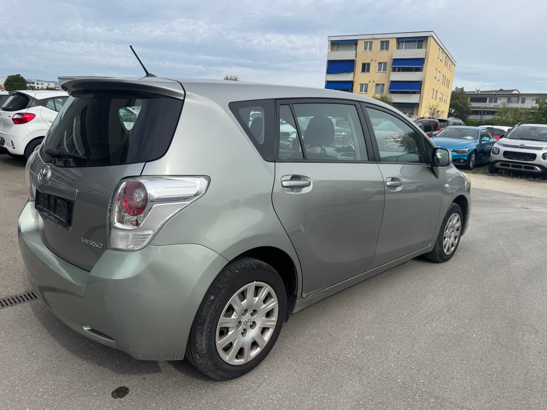 TOYOTA Verso 1.8 Linea Sol-image-9