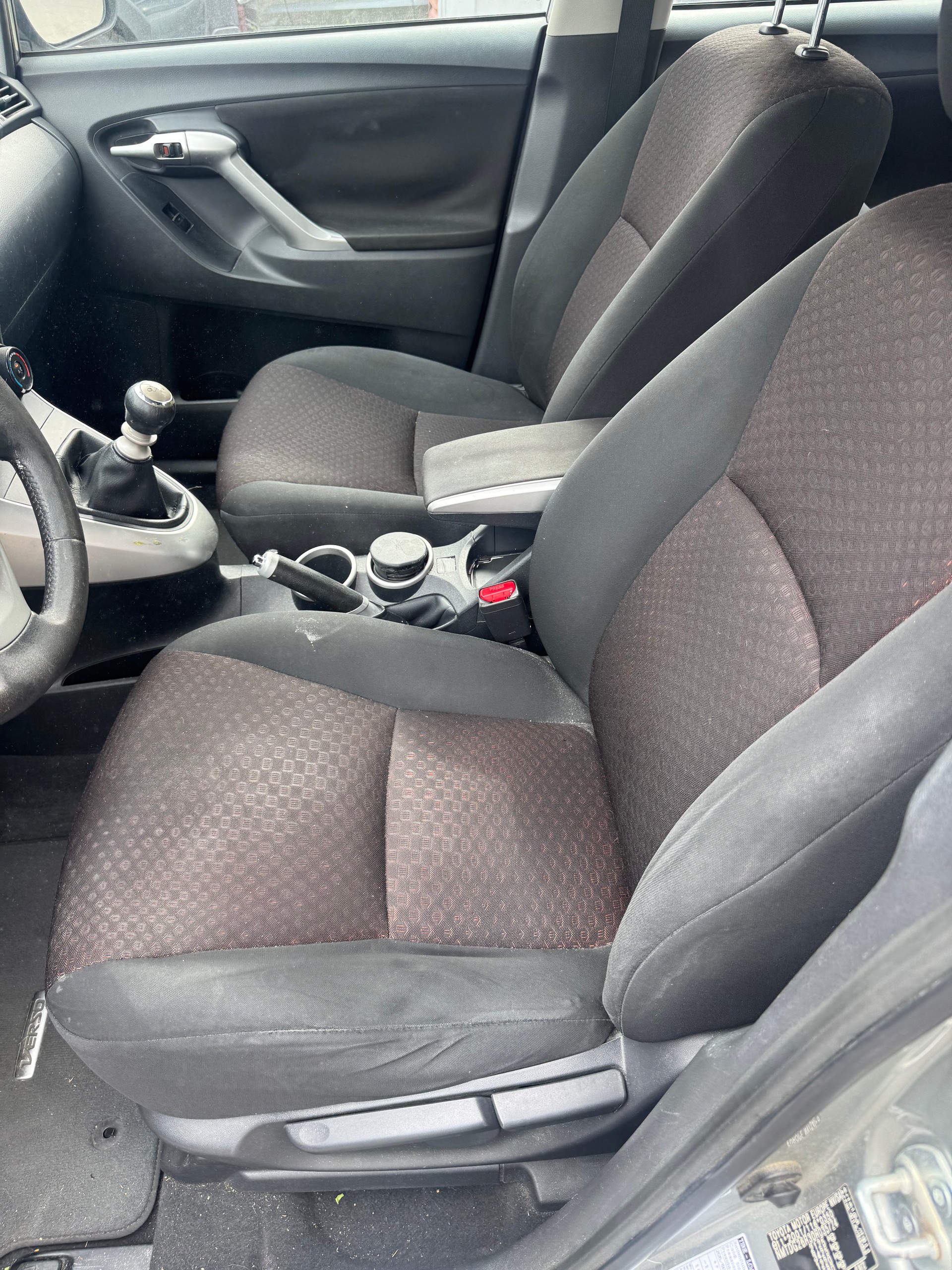 TOYOTA Verso 1.8 Linea Sol-image-7