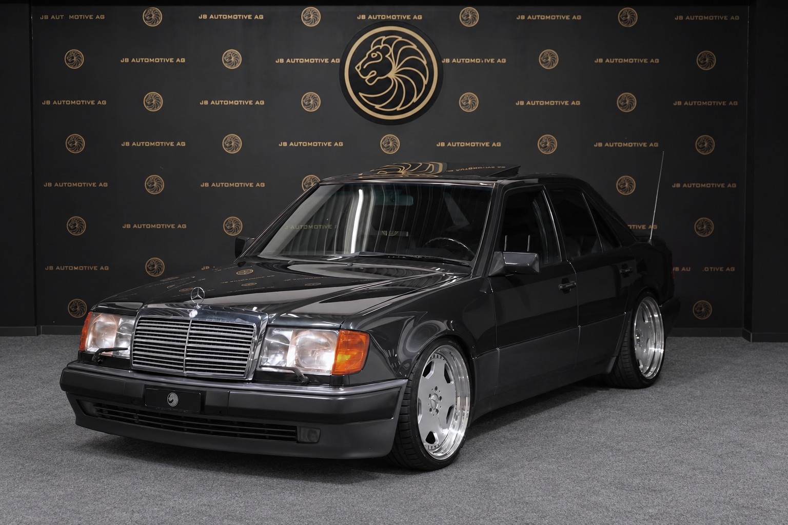 MERCEDES-BENZ 500 E Automatic