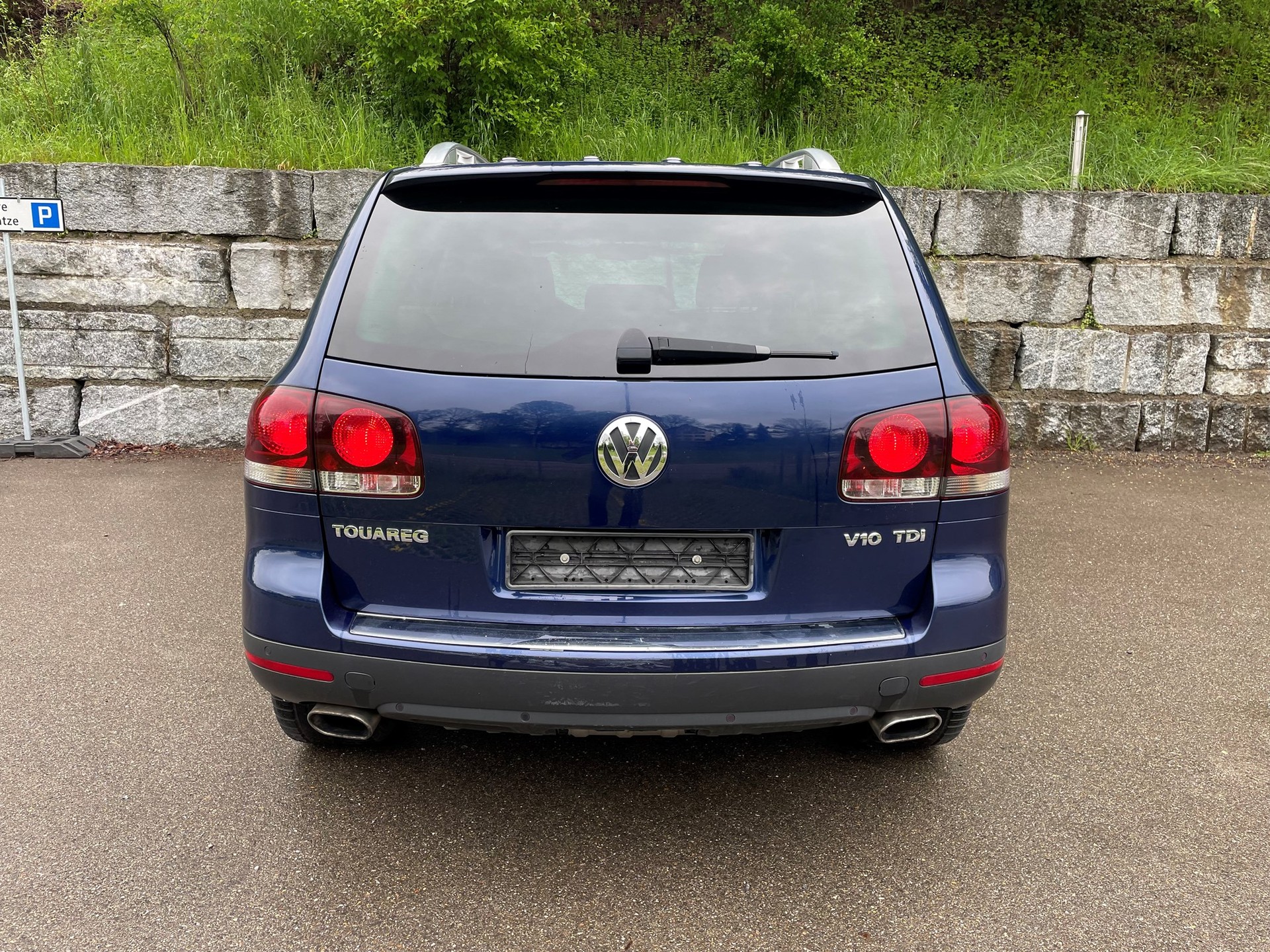 VW Touareg 5.0 TDI V10 Automatic-image-11