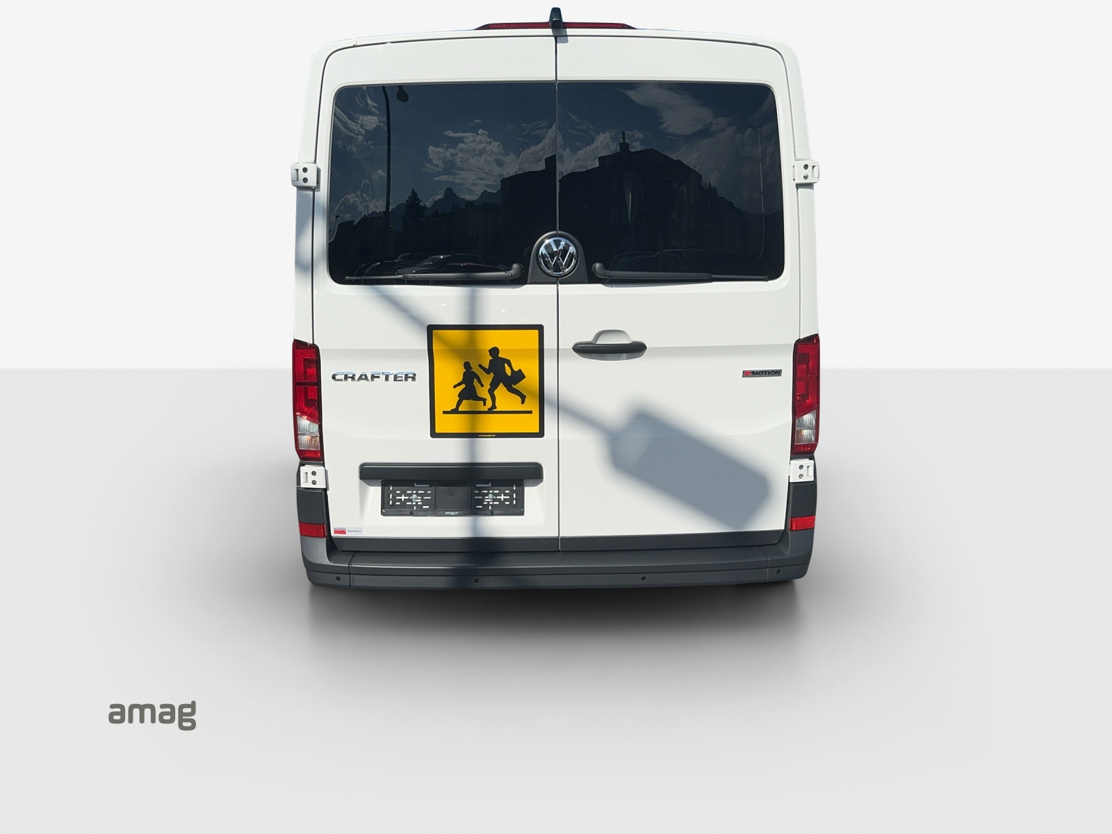 VW Crafter 35 2.0 BiTDI L3 4Motion A-image-3