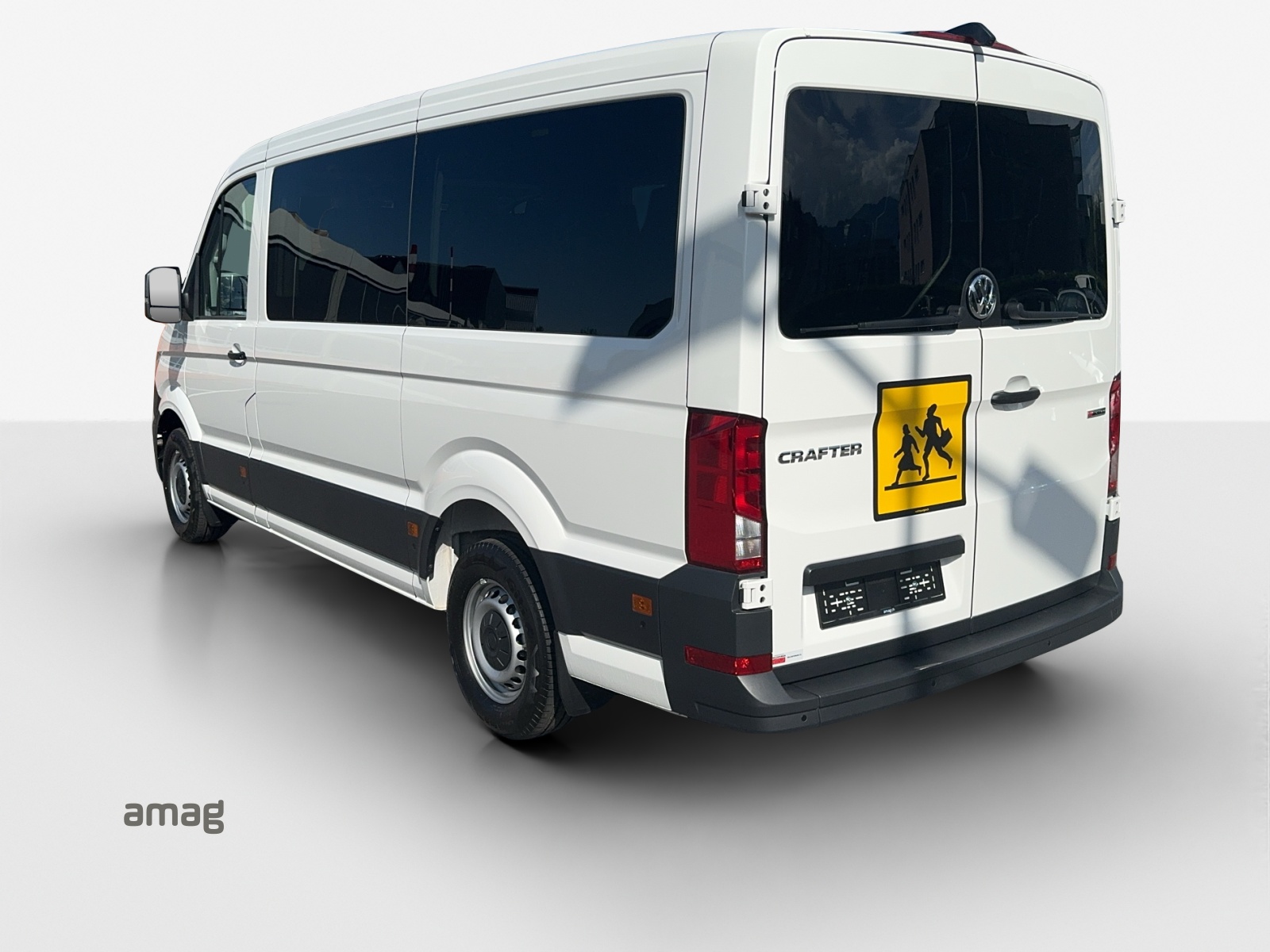 VW Crafter 35 2.0 BiTDI L3 4Motion A-image-2