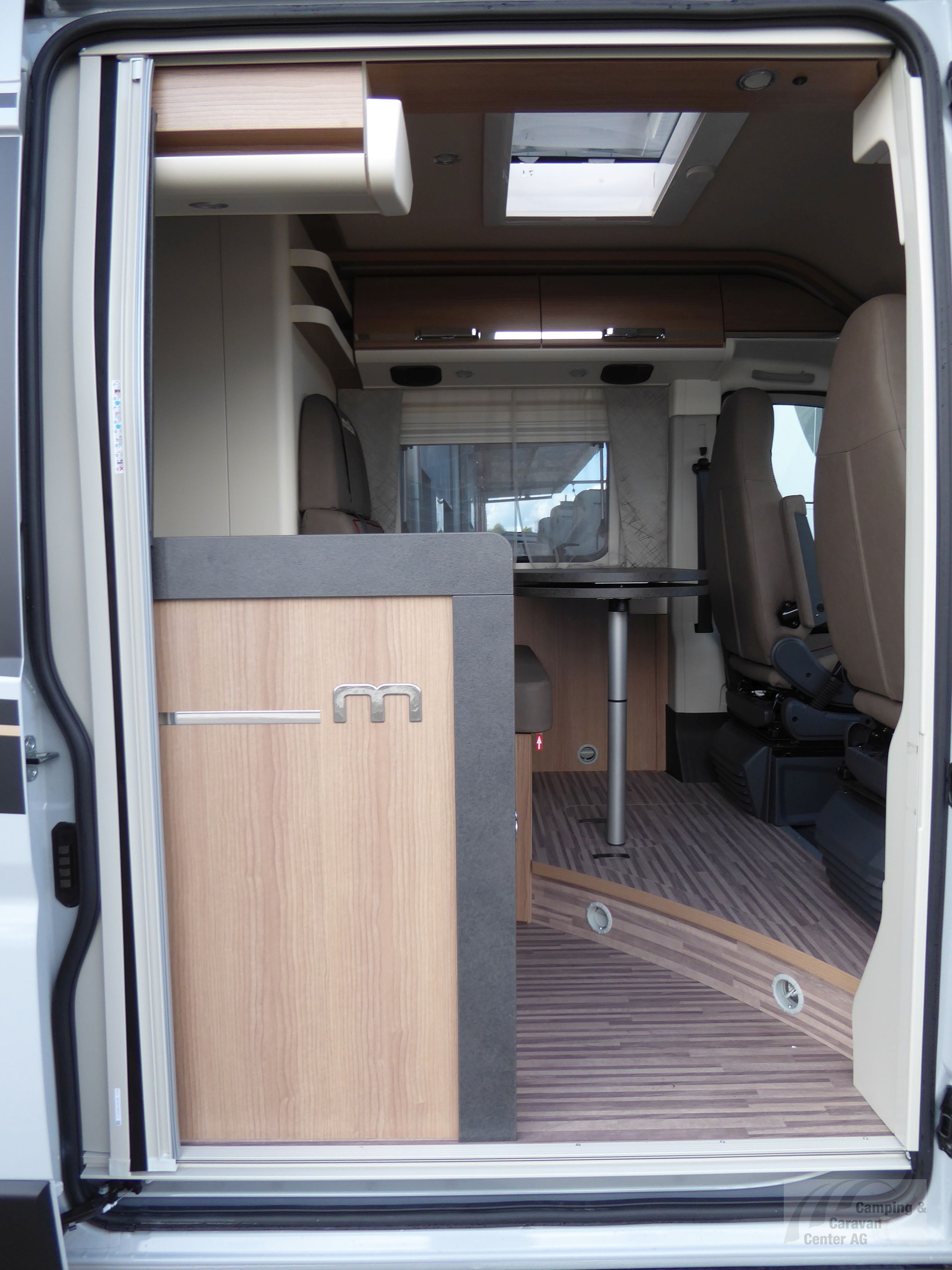MALIBU Van comfort 640 LE Coupé-image-3