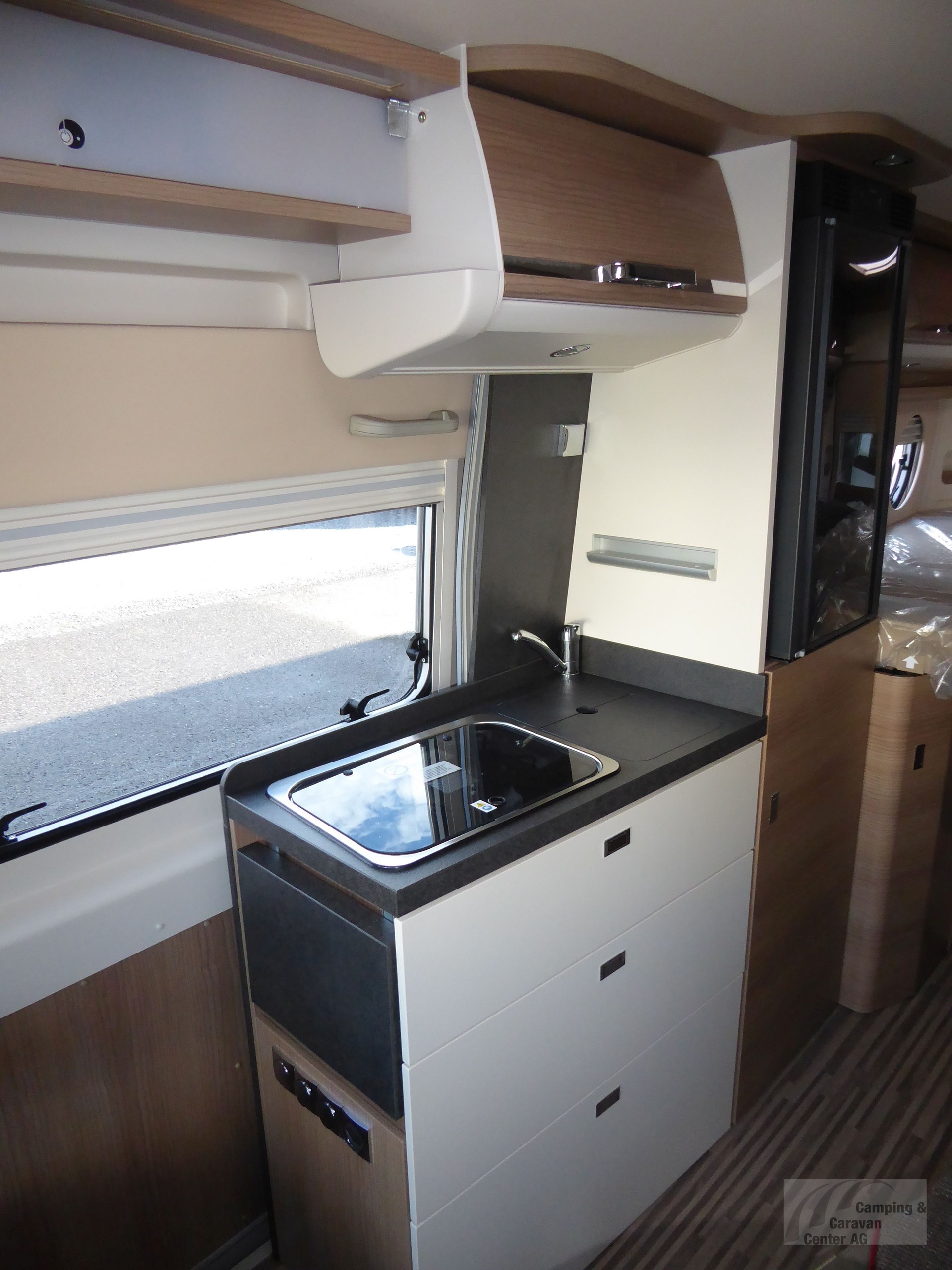 MALIBU Van comfort 640 LE Coupé-image-7