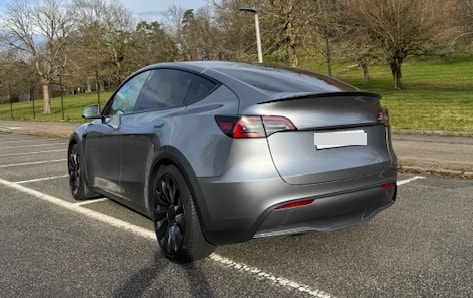 TESLA Model Y Performance-image-1
