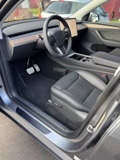 TESLA Model Y Performance-image-8