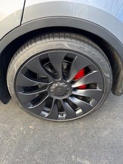TESLA Model Y Performance-image-9
