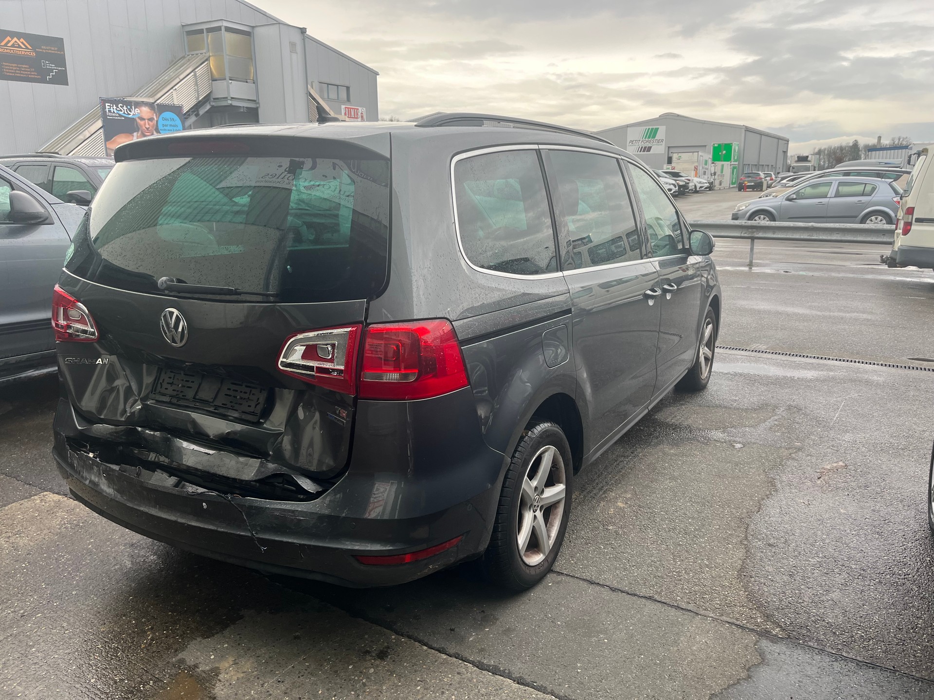 VW Sharan 1.4 TSI BlueMotion Technology Trendline-image-3