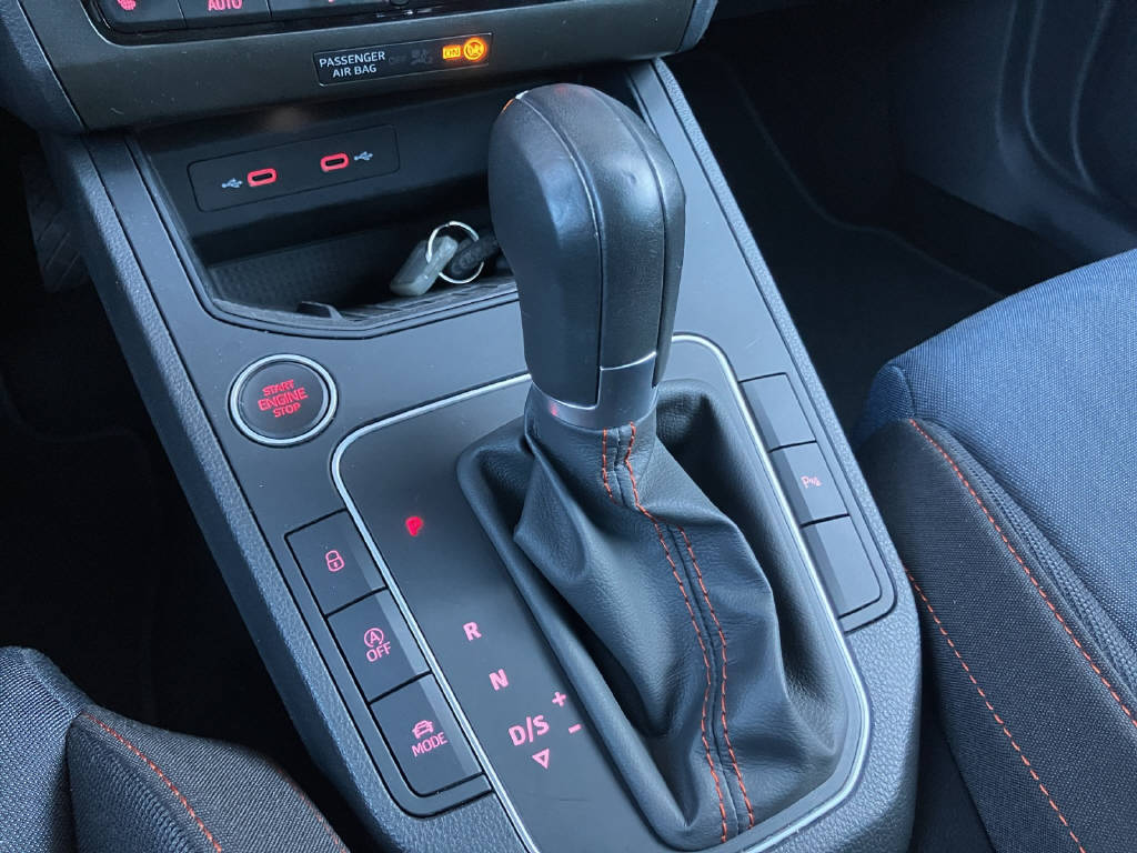 SEAT Ibiza 1.0 TSI 110 FR DSG-image-15