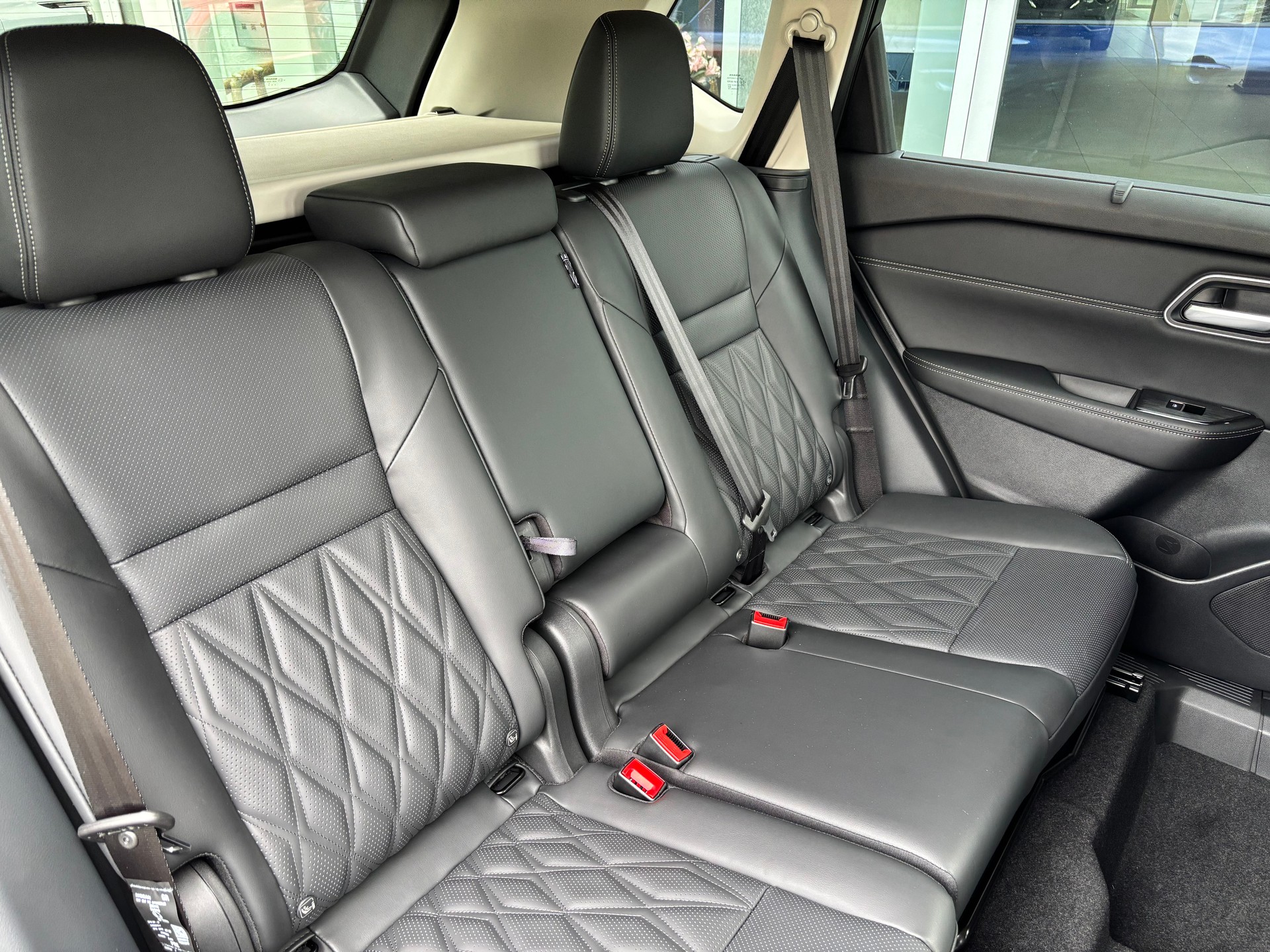 NISSAN X-Trail 1.5 VC e-Power 4WD Tekna+-image-6