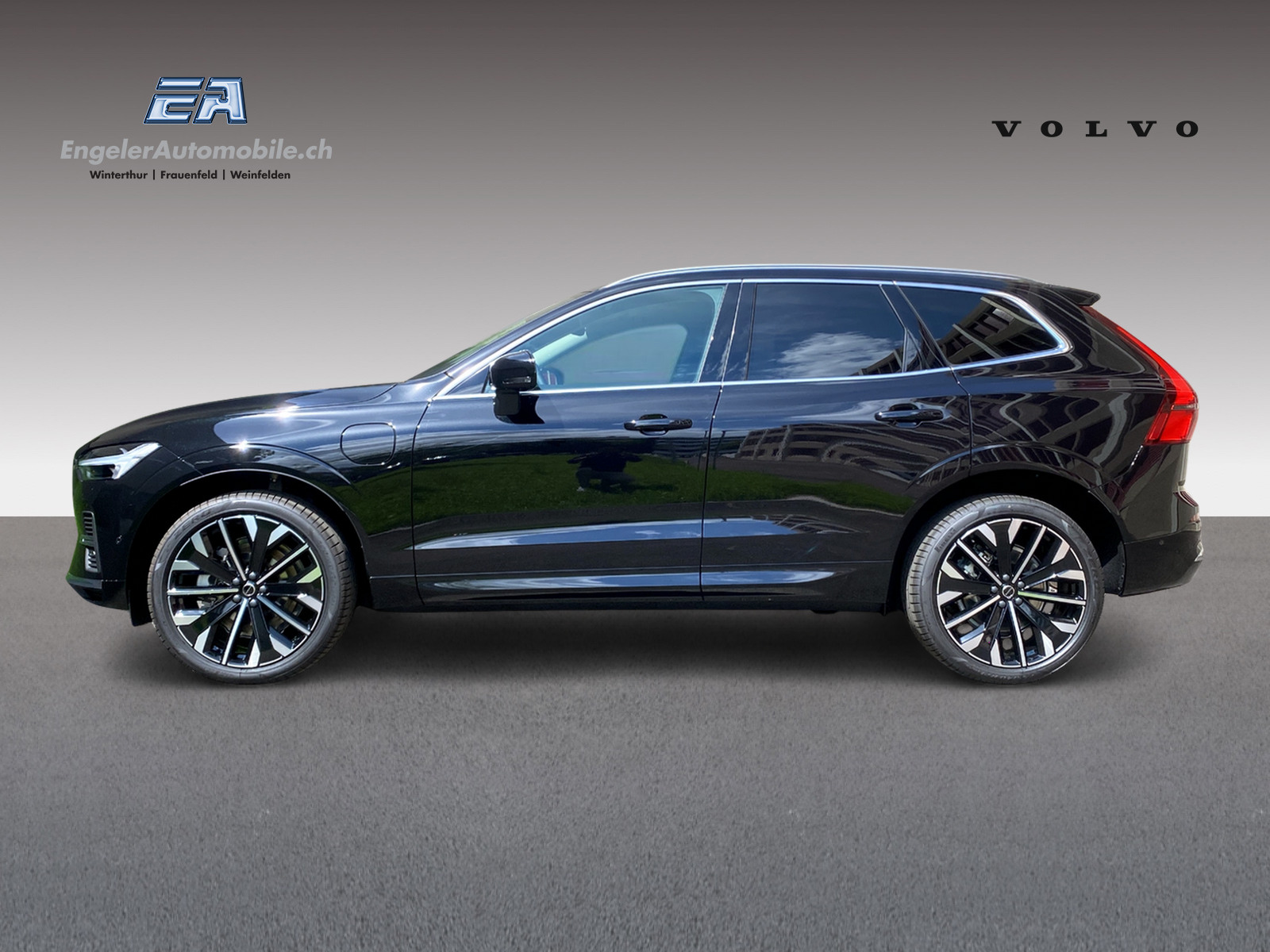 VOLVO XC60 2.0 T6 TE Ultra Bright eAWD-image-3