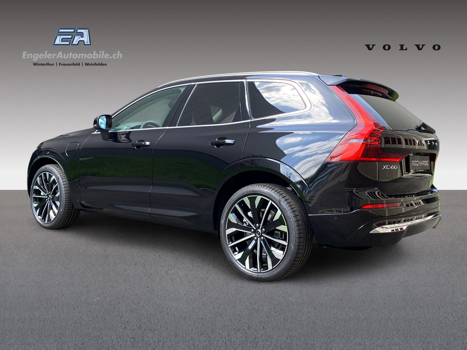 VOLVO XC60 2.0 T6 TE Ultra Bright eAWD-image-4