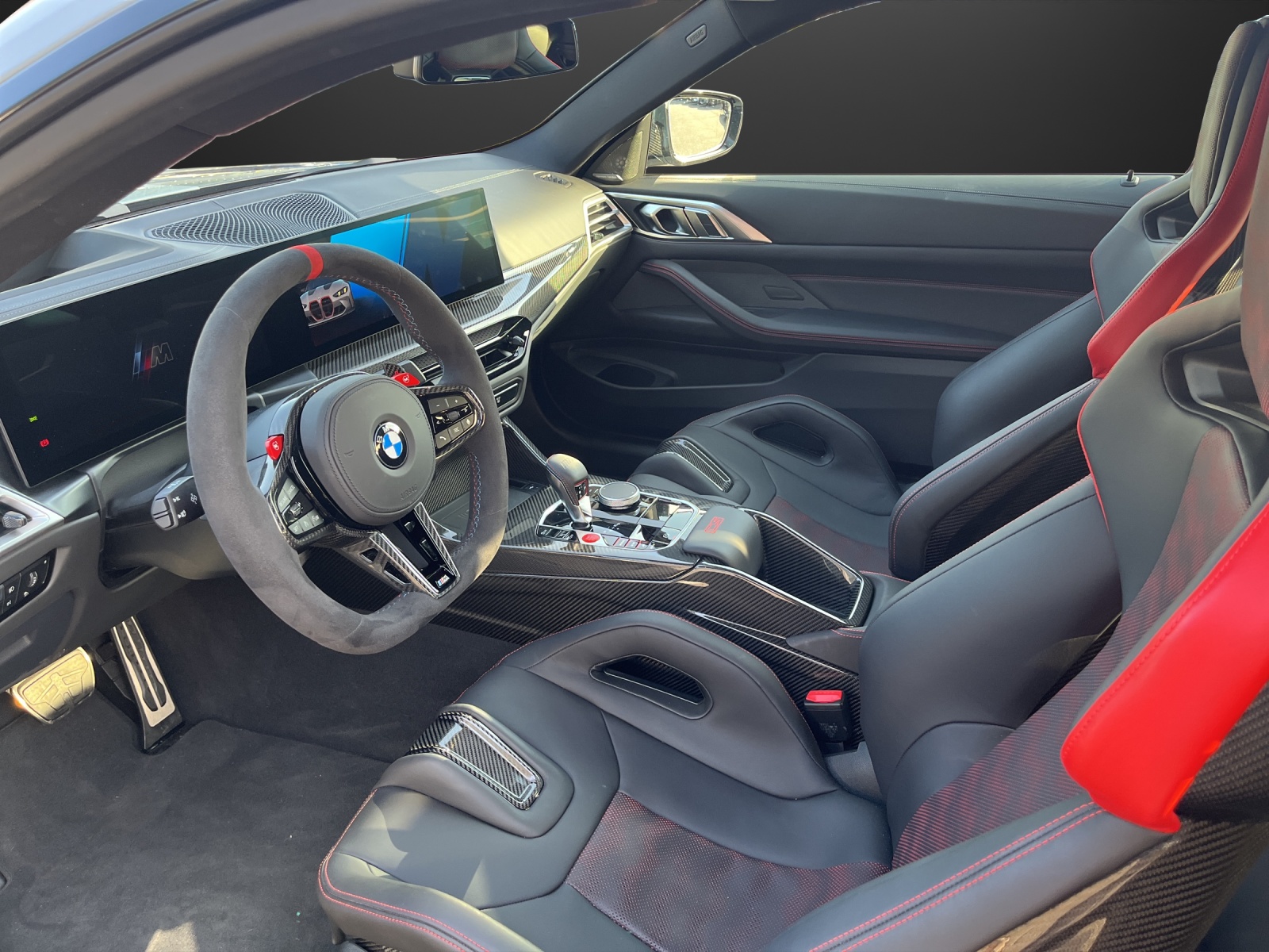 BMW M4 CS Coupé-image-7