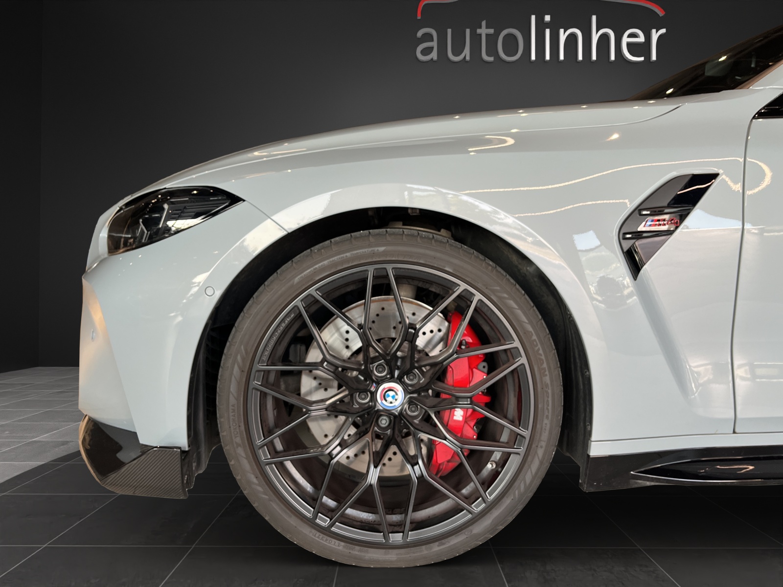 BMW M4 CS Coupé-image-13