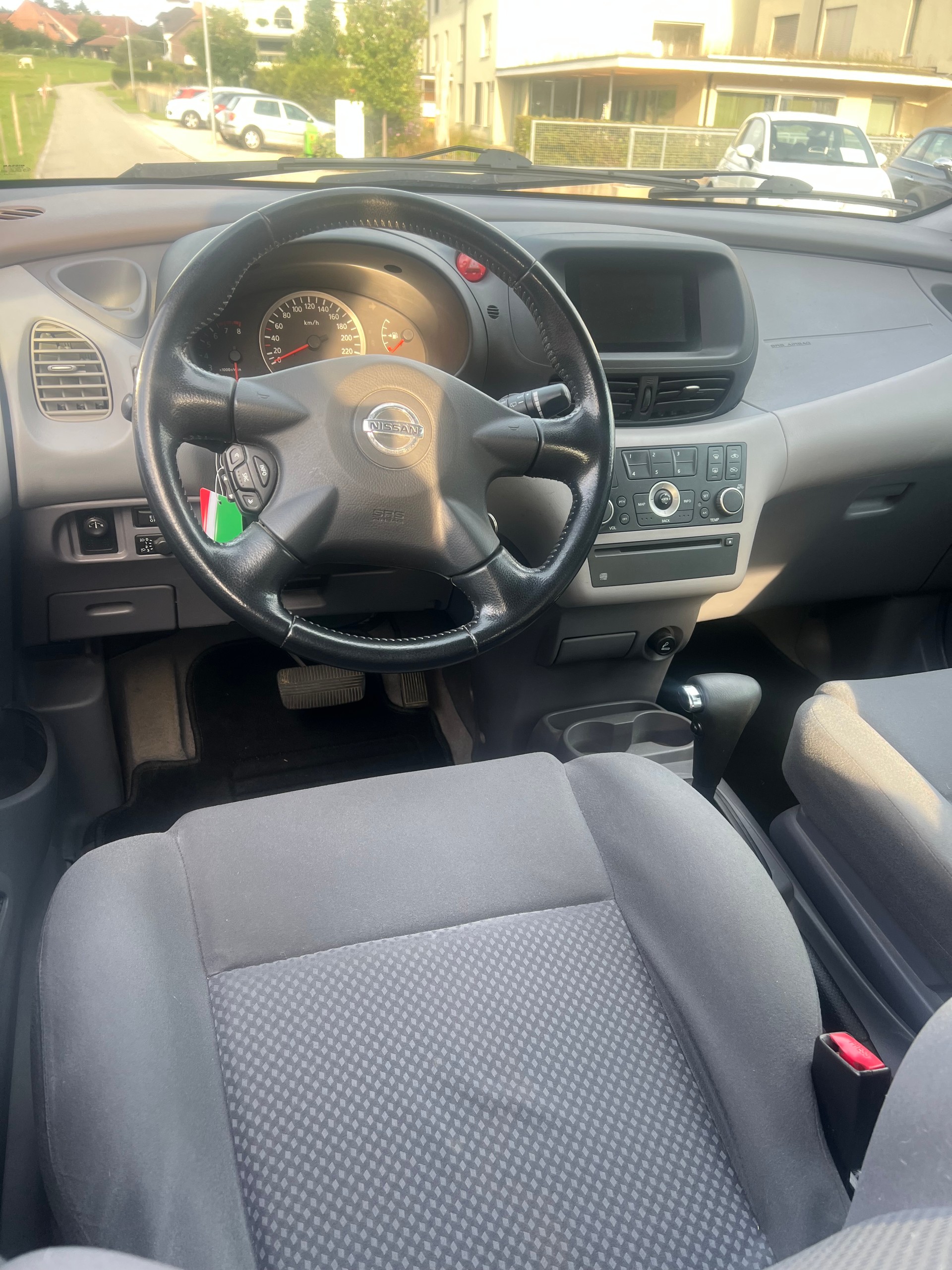 NISSAN Almera Tino 1.8 16V acenta-image-6