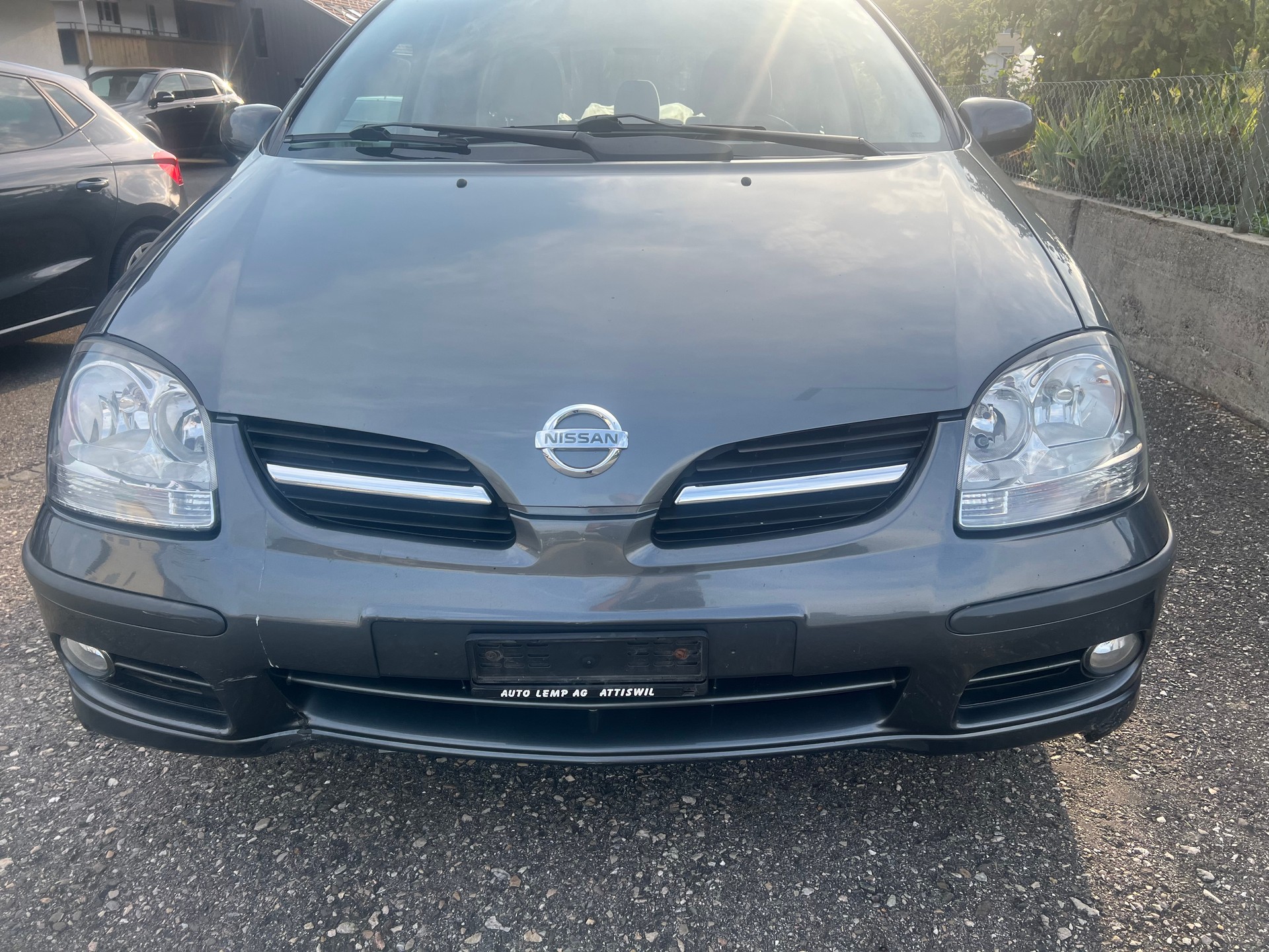 NISSAN Almera Tino 1.8 16V acenta