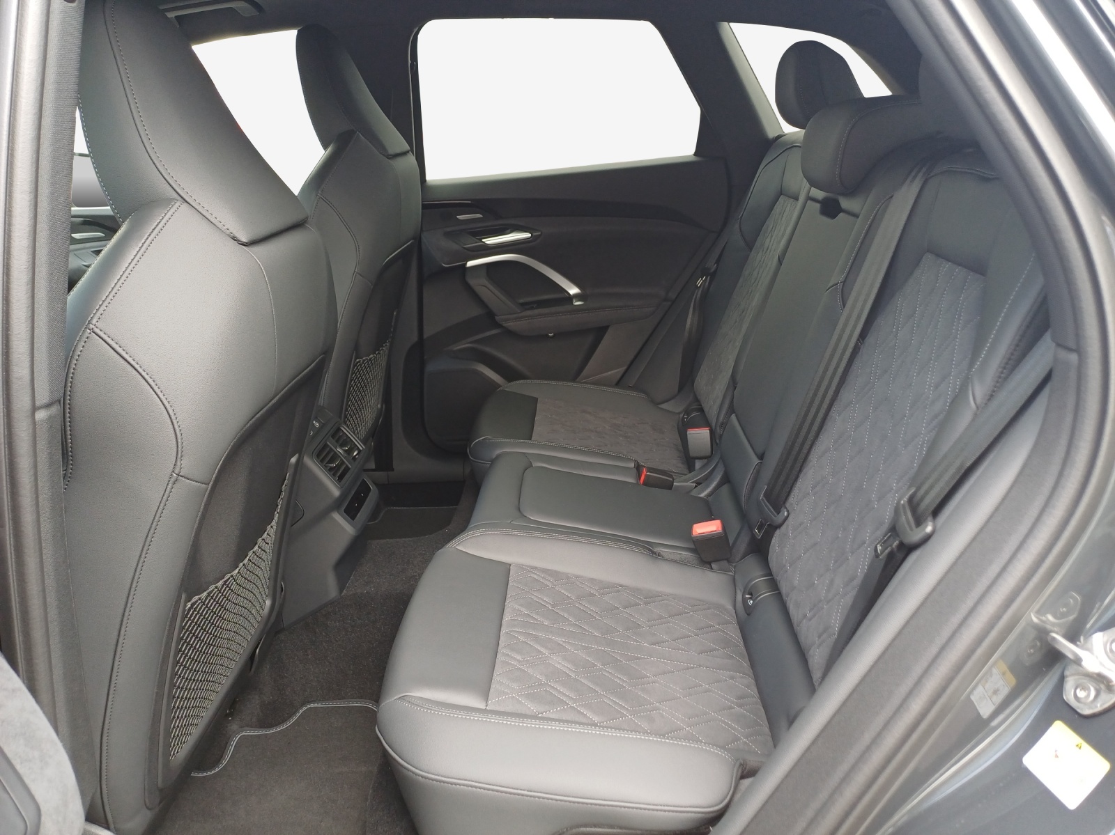 AUDI Q5 TDI quattro 150 kW S-tronic-image-11