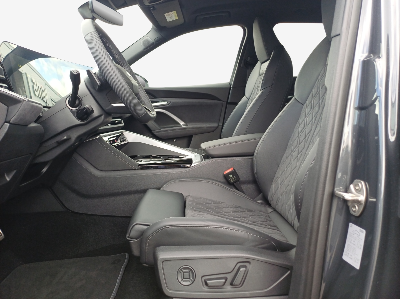 AUDI Q5 TDI quattro 150 kW S-tronic-image-7