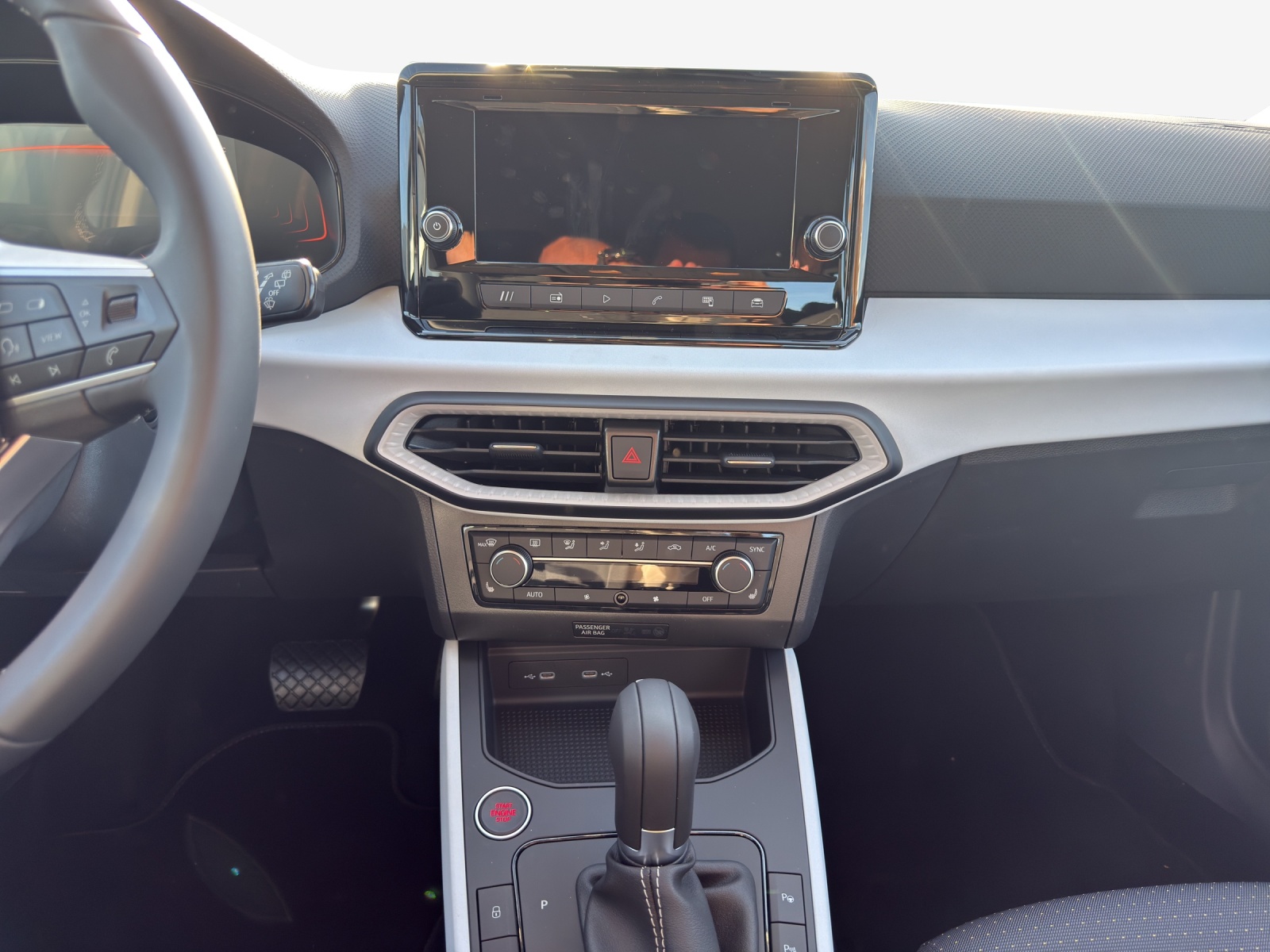 SEAT Arona 1.0 TSI Eco GO DSG-image-10