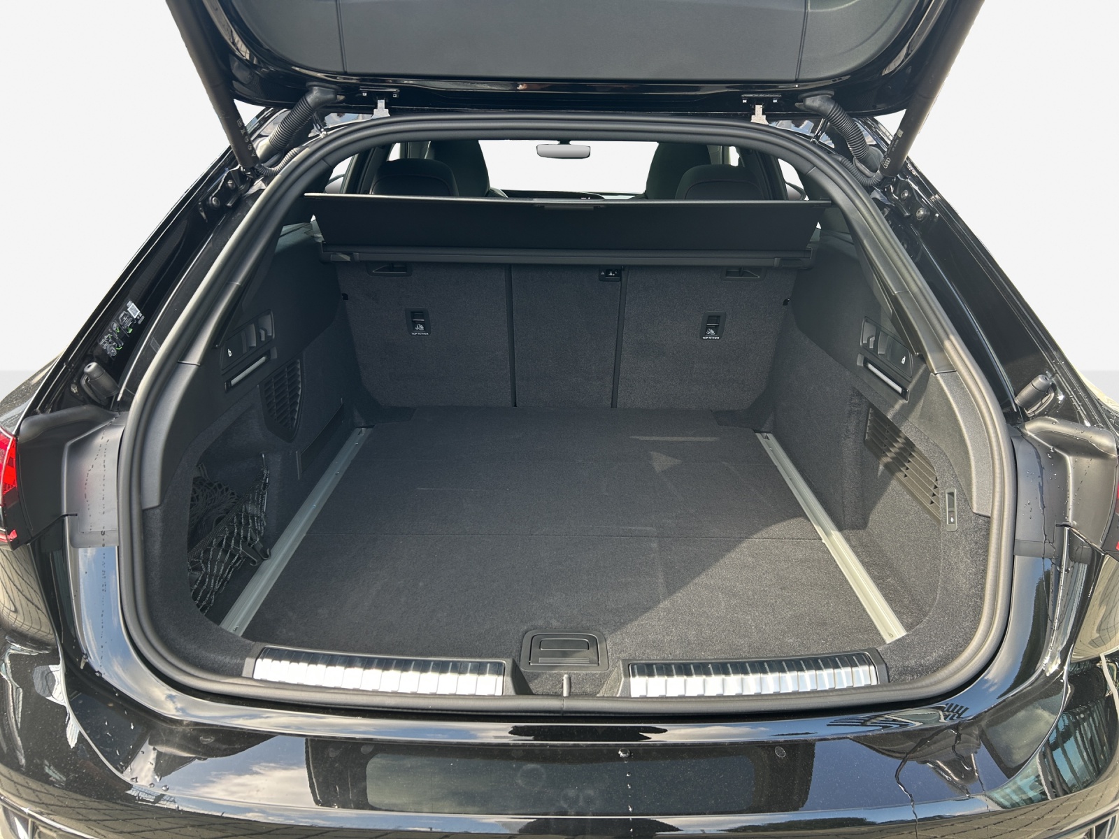 AUDI A6 Avant TFSI quattro 270 kW S tronic-image-12
