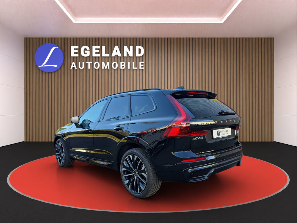 VOLVO XC60 2.0 T6 TE Ultra Dark eAWD-image-4