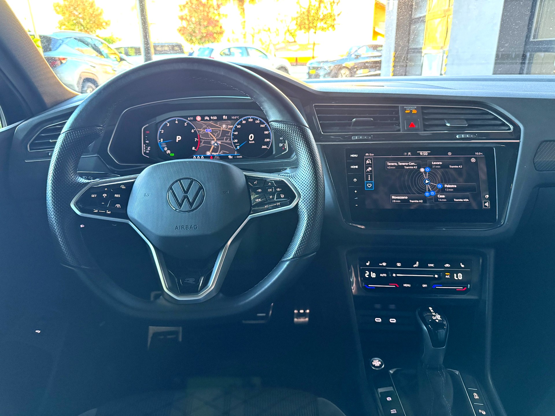 VW Tiguan 2.0TSI R-Line 4Motion DSG-image-10