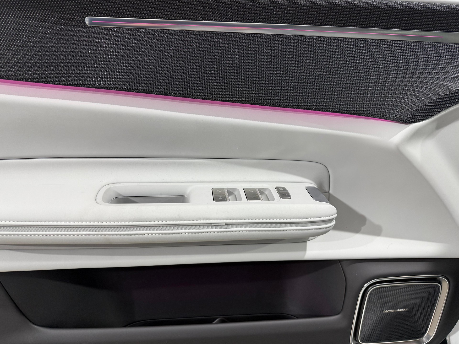 POLESTAR 4 Long Range Dual Motor Prime-image-11
