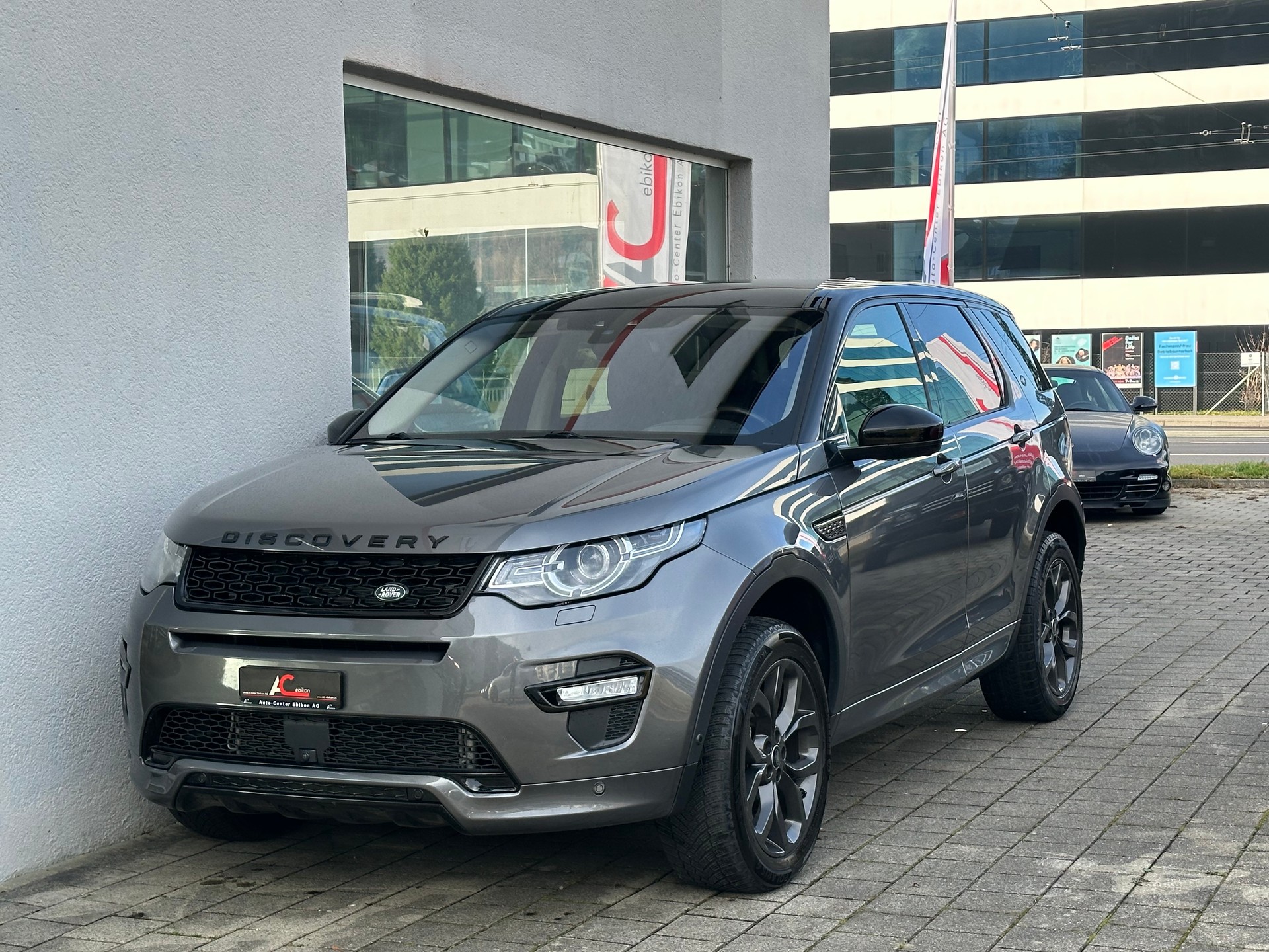 LAND ROVER Discovery Sport 2.0 SD4 SE AT9-image-0