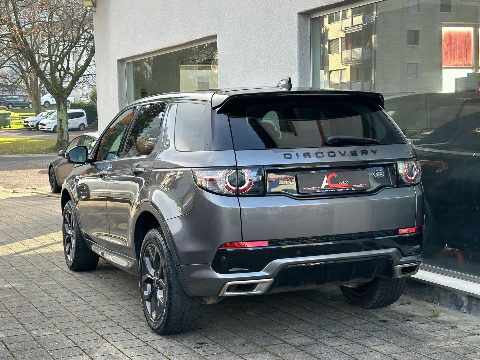 LAND ROVER Discovery Sport 2.0 SD4 SE AT9-image-1