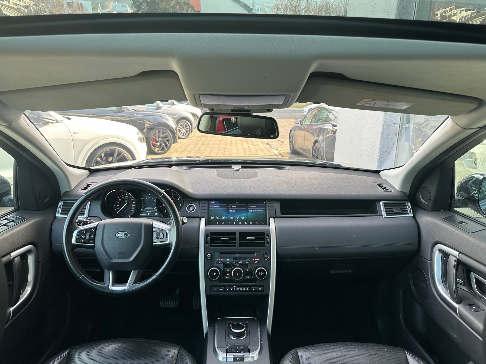LAND ROVER Discovery Sport 2.0 SD4 SE AT9-image-7