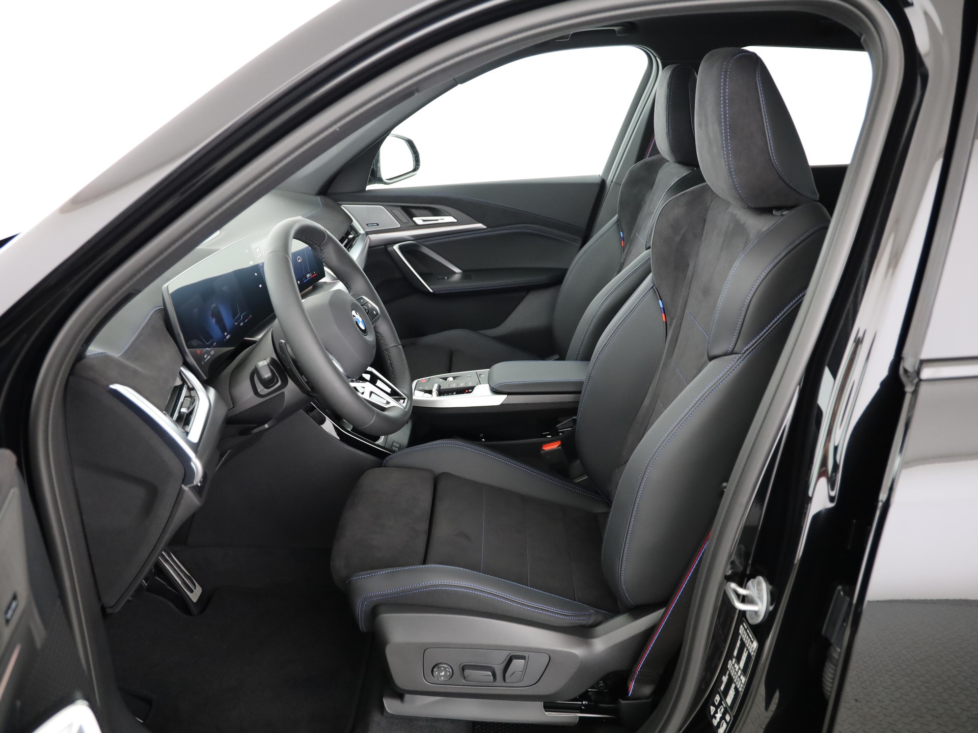BMW X1 20d xDrive-image-3