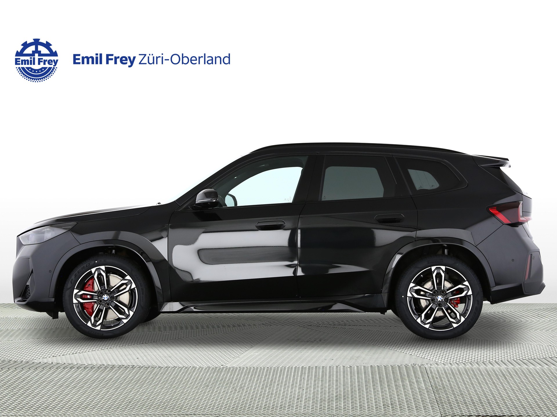 BMW X1 20d xDrive-image-1