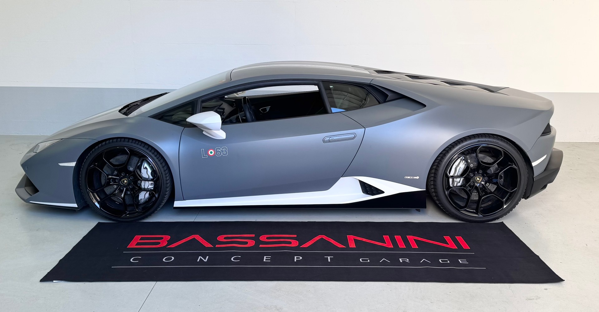 LAMBORGHINI Huracan LP610-4 Limited edition Avio 1 of 250 Coupé DCT ## Auto CH🇨🇭