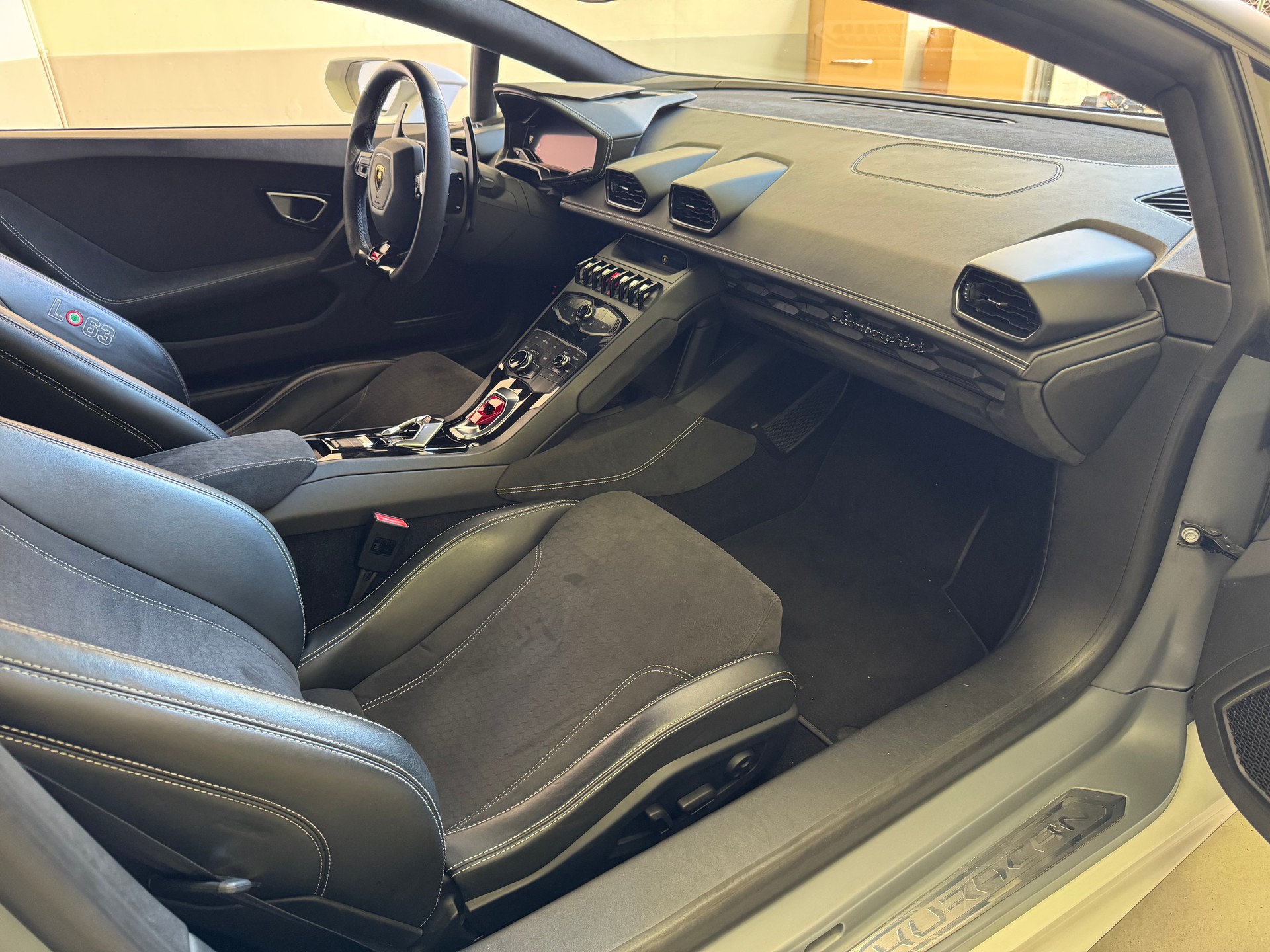 LAMBORGHINI Huracan LP610-4 Limited edition Avio 1 of 250 Coupé DCT ## Auto CH🇨🇭-image-11