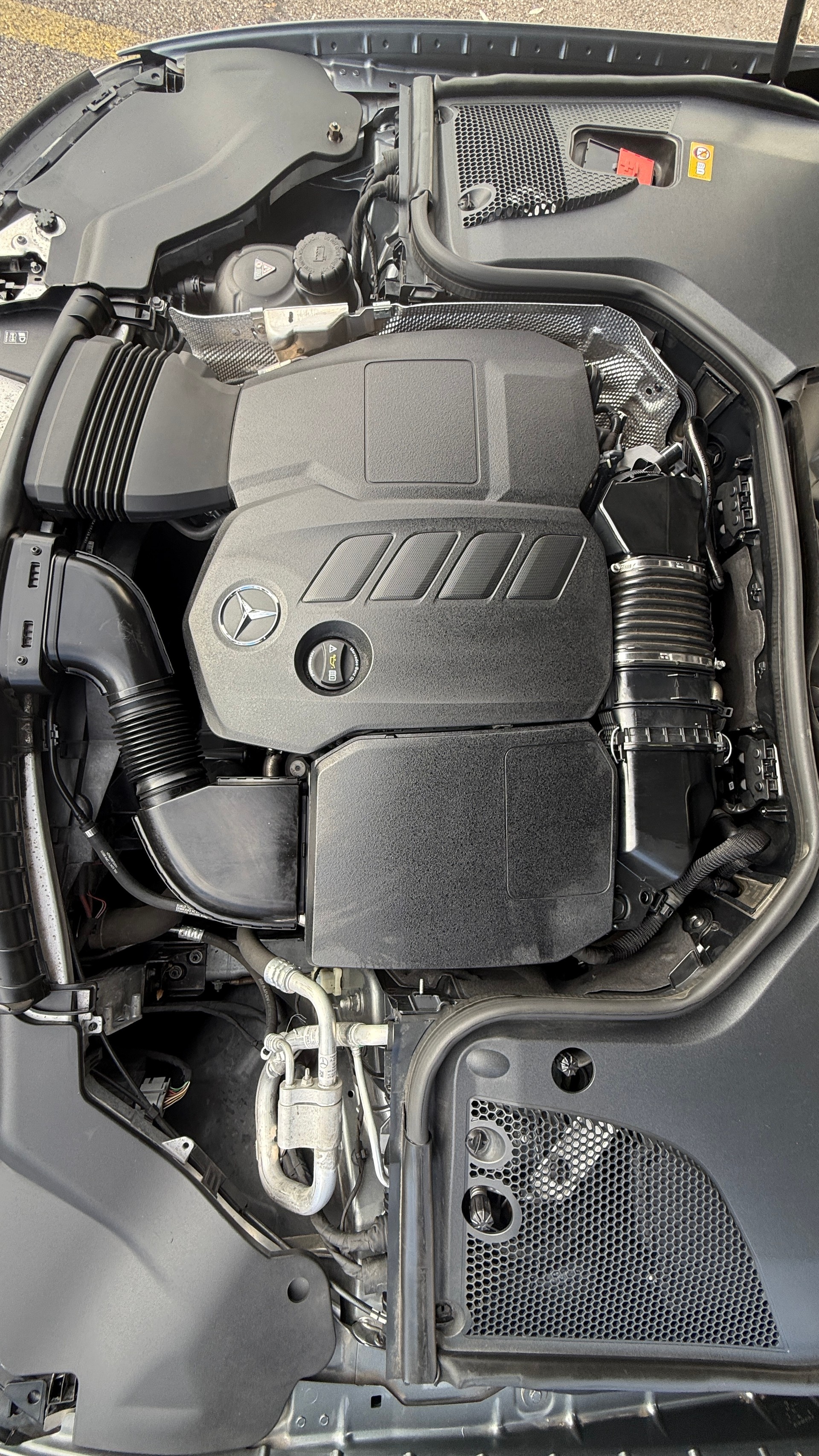 MERCEDES-BENZ E 220 D 8-fach bereift | Schiebedach Frisch ab MFK-image-4