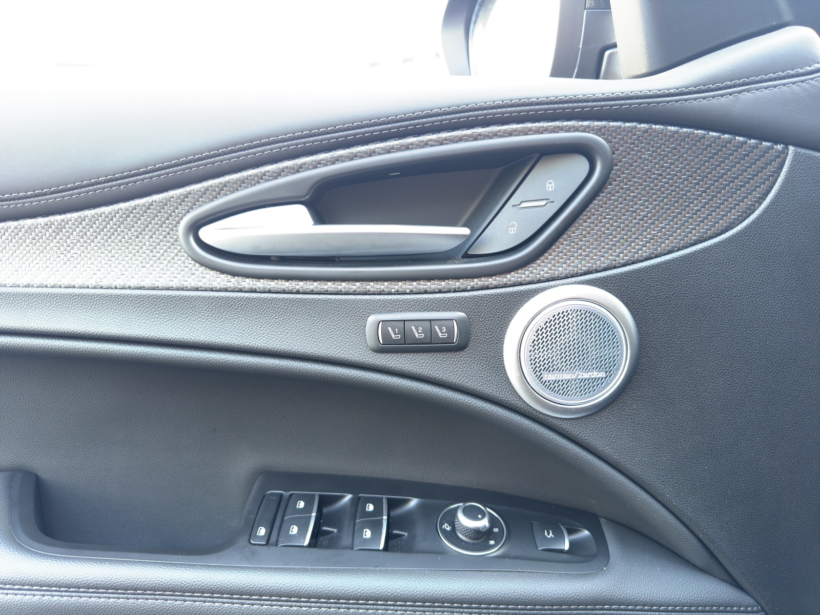 ALFA ROMEO Stelvio 2.9 V6 Quadrifoglio Q4 AT8-image-16