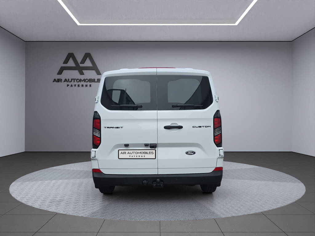 FORD Transit Custom Van 320 L1 2.0 EcoBlue 136 Trend-image-6