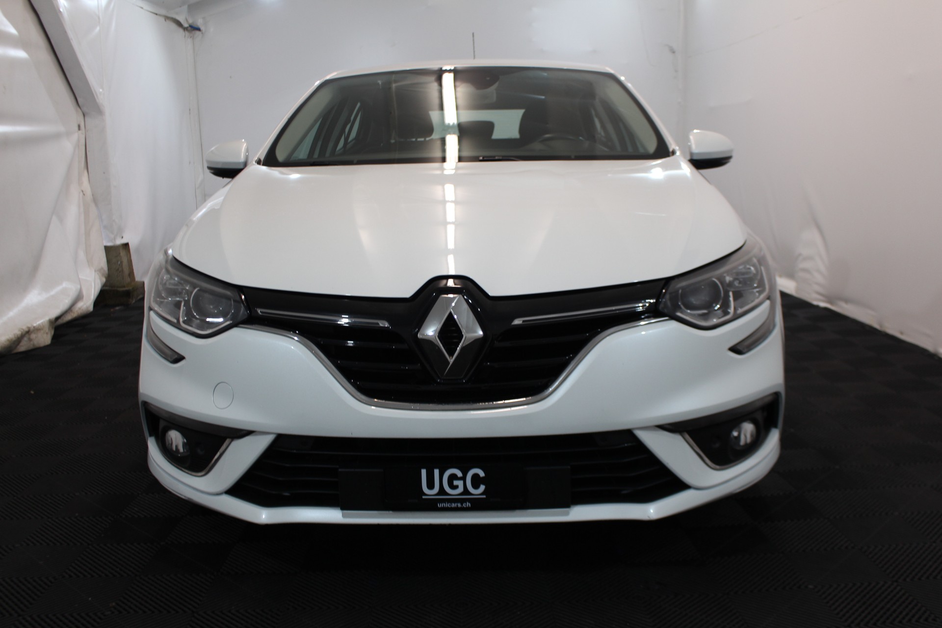 RENAULT Mégane 1.2 TCe 130 Zen EDC-image-1