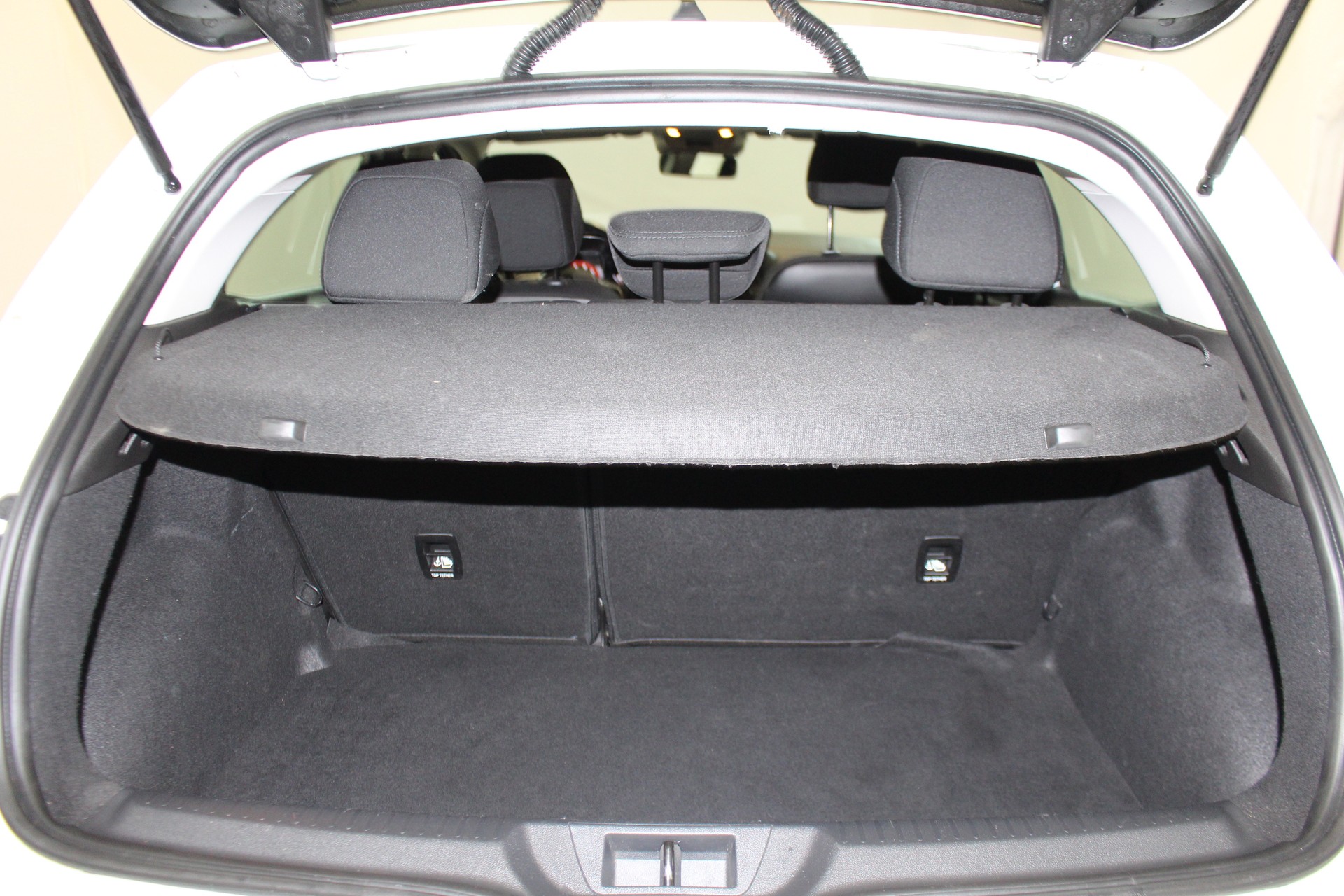 RENAULT Mégane 1.2 TCe 130 Zen EDC-image-8
