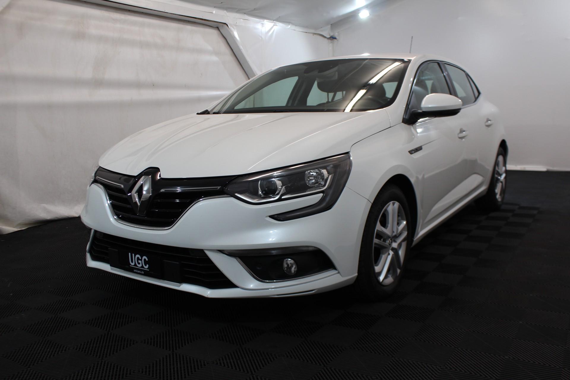 RENAULT Mégane 1.2 TCe 130 Zen EDC-image-2