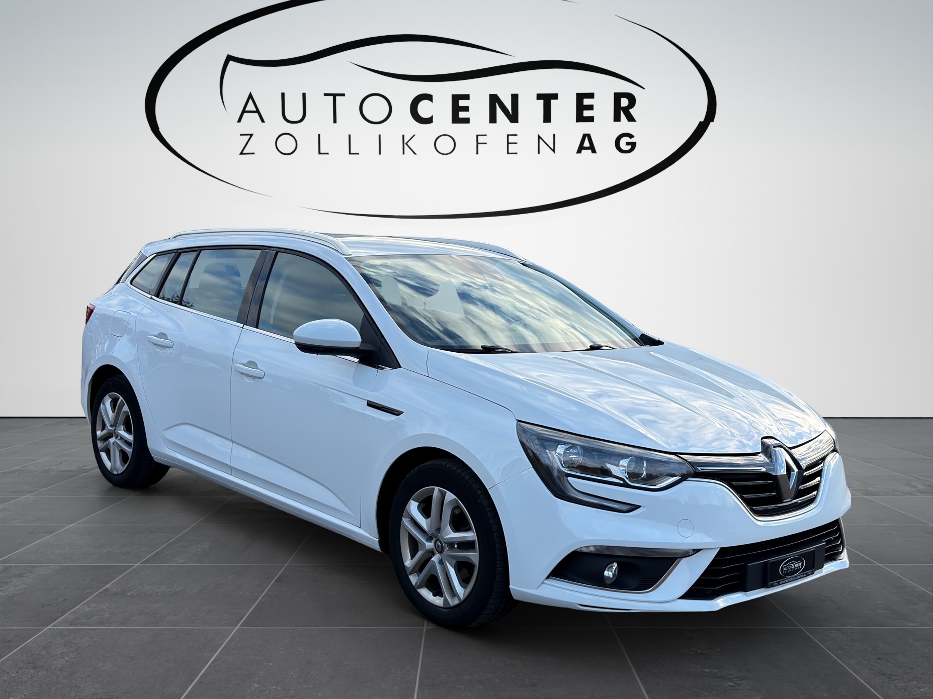 RENAULT Mégane Grandtour 1.5 dCi GT Line EDC-image-1