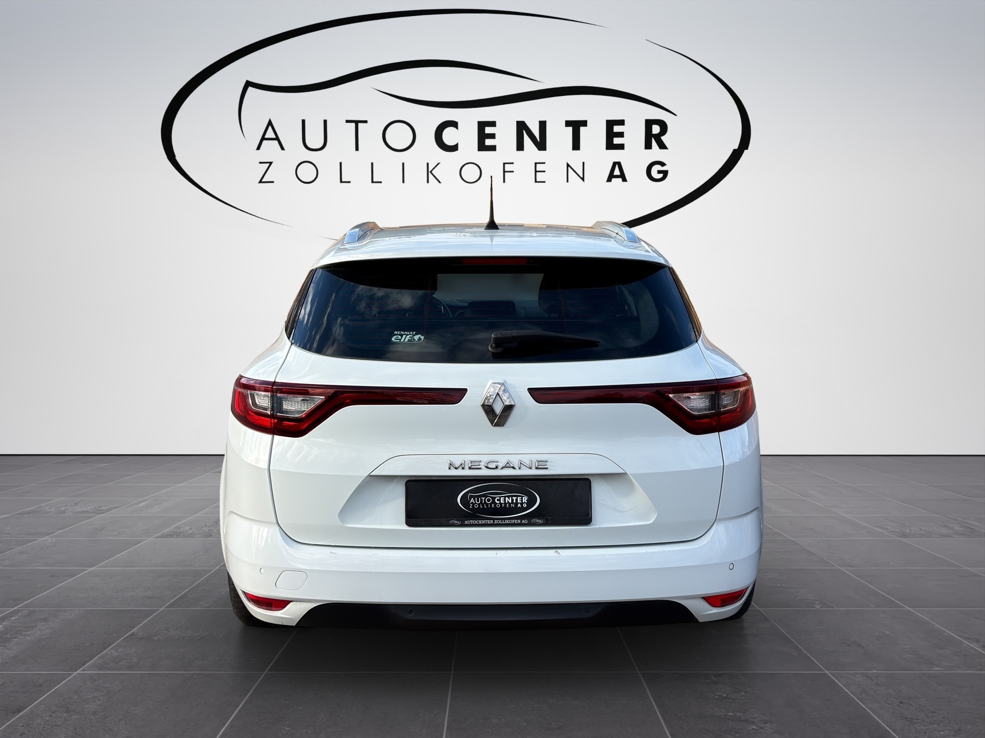 RENAULT Mégane Grandtour 1.5 dCi GT Line EDC-image-7