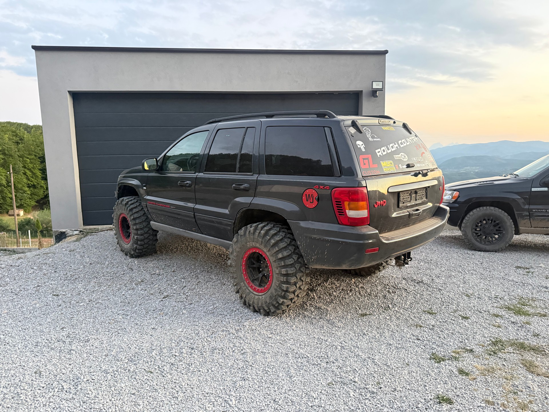 JEEP Grand Cherokee 4.7 Limited Automatic-image-3