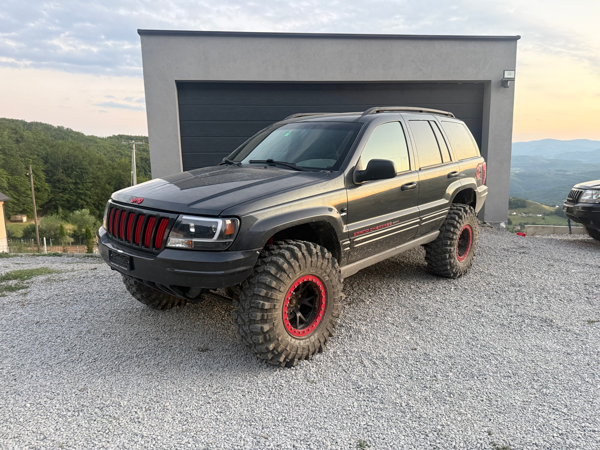 JEEP Grand Cherokee 4.7 Limited Automatic-image-1