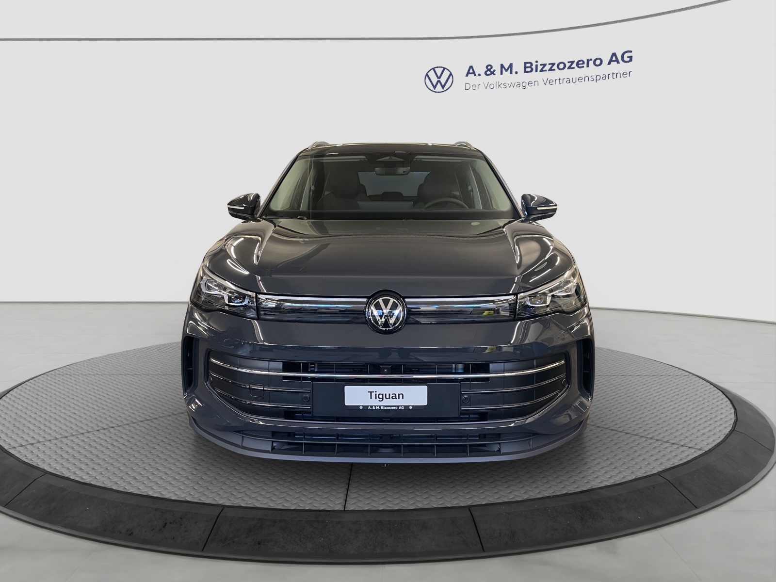 VW Tiguan 2.0 TSI DSG Life 4Motion-image-7