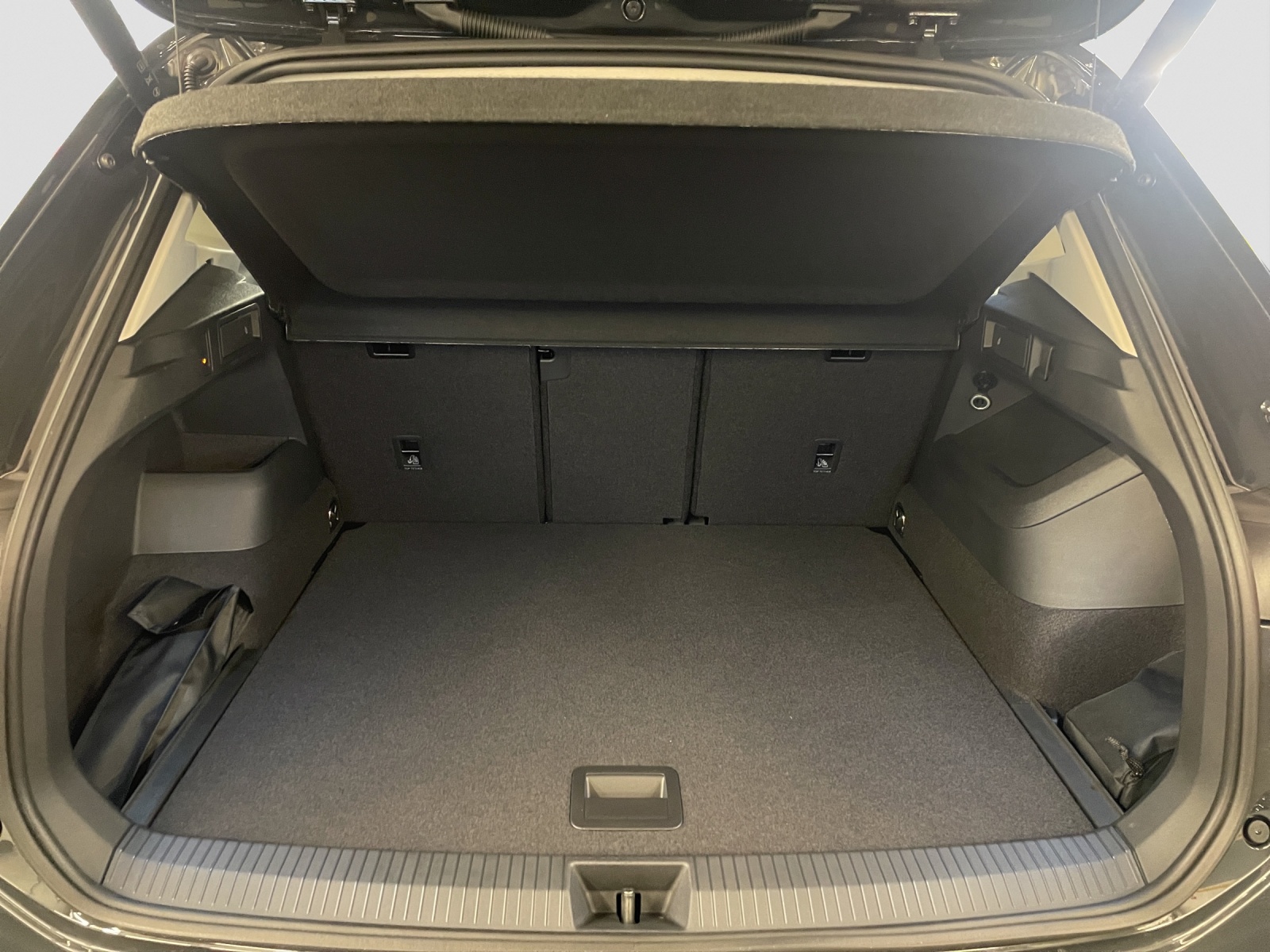 VW Tiguan 2.0 TSI DSG Life 4Motion-image-14
