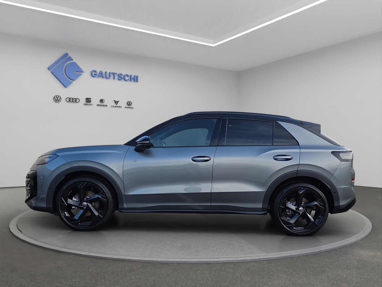 VW T-Roc 1.5 eTSI mHEV R-Line DSG-image-1